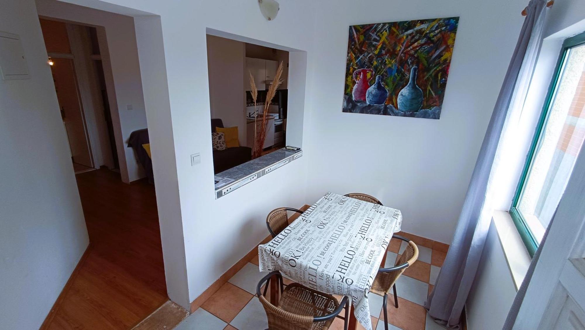 Apartments Ella Makarska Esterno foto